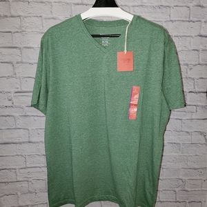 Mossimo t-shirt